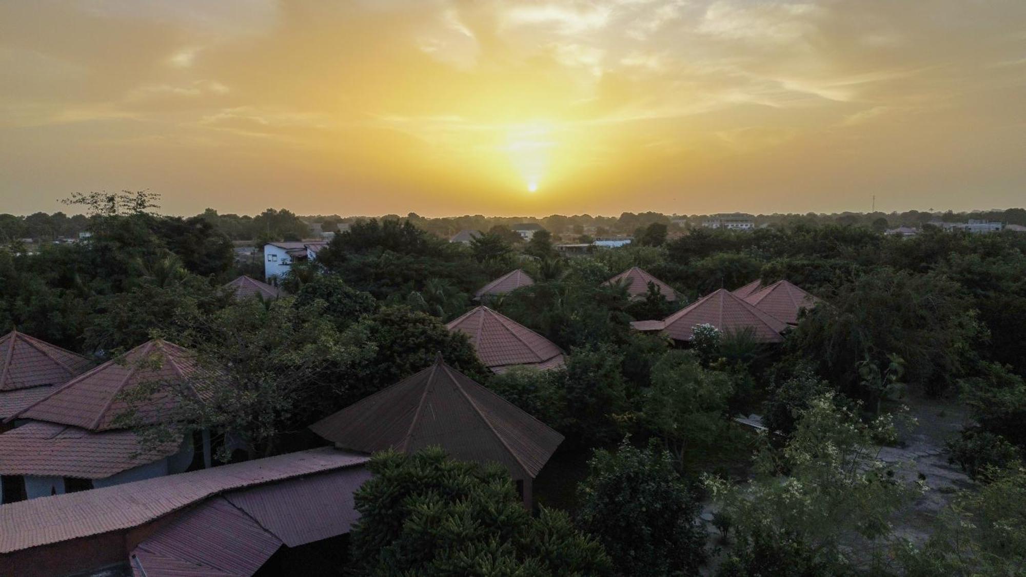 Mama Africa Art Residence & Art Center Gambia Tanji 外观 照片